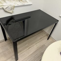 Black Desk/table 