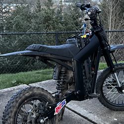 Surron battery tuttio with Surron throttle ( trades or obo )