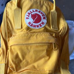 Fjallraven mini backpack