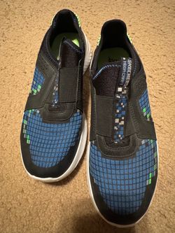 Minecraft Skechers size 5