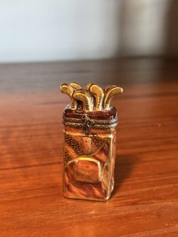 Limoges Peint Main Rochard Porcelain Trinket Box