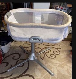 Halo Bassinet Swivel Sleeper
