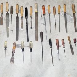 Nice 35 Piece Vintage Antique Wooden Handle Screwdriver Punch File Woodworking Tool Lot Collection