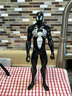 Marvel Spider-Man Titan Hero Series Black Suit Action Figure made by Hasbro 12 inch