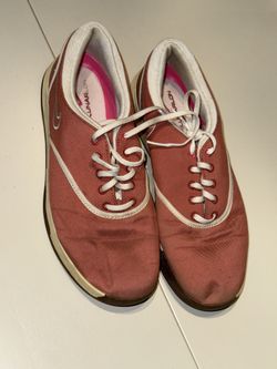 Women’s Nike Golf Shoes 