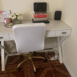 Desk With Chair  (white)