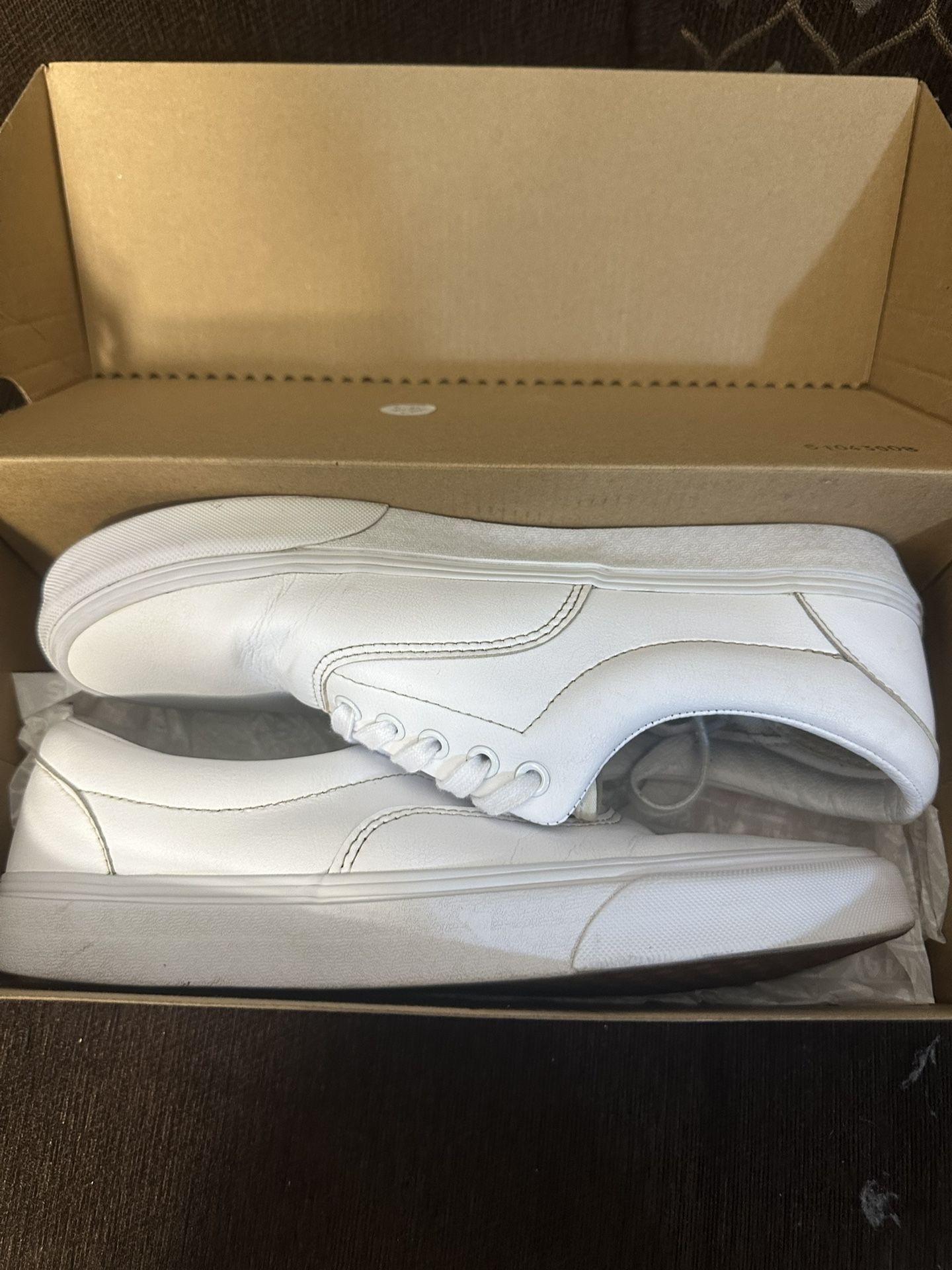 Vans White Leather Size 9.5