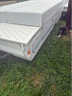 Pop up camper