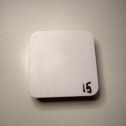 Radius Networks E4 BLE Beacon – Indoor Bluetooth Location Tracker