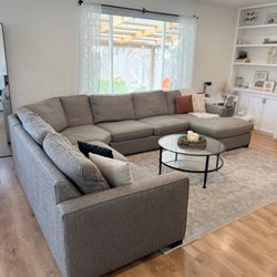 Room And Board Metro Sectional Couch 