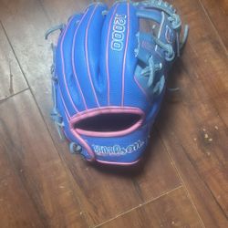 Wilson A2000 Autism Speaks Baseball Mitt