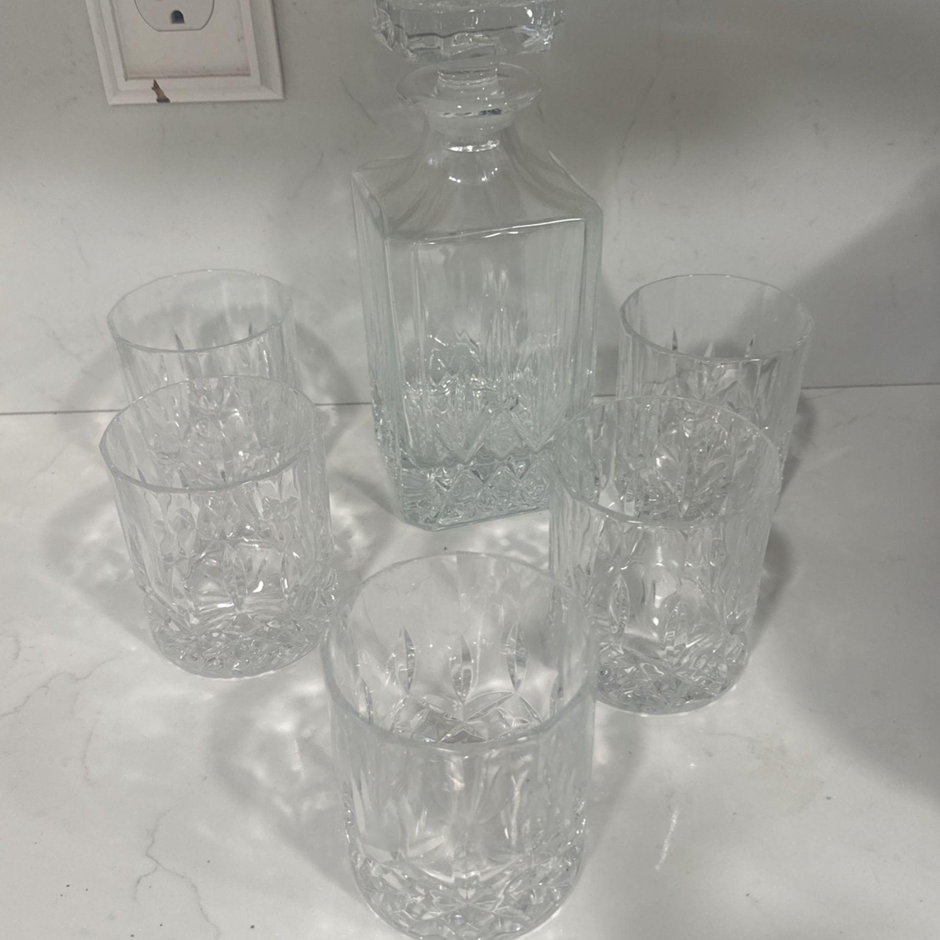 Decantar And 5 Glasses Set
