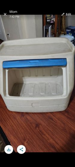 TOY BOX
