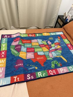 Alphabet & USA Map Rug