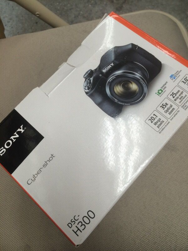 Sony DSC-H300 20.1MP Digital Camera