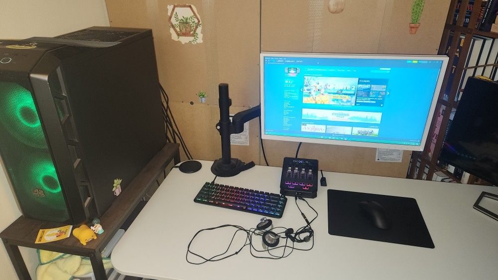 Gaming PC set up