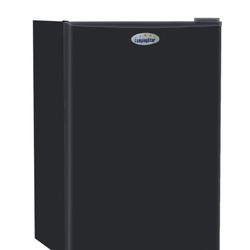 LodgingStar Mini Frig / Freezer
