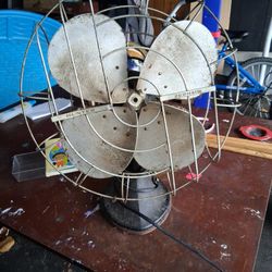 Antique Hunter C-16 Fan