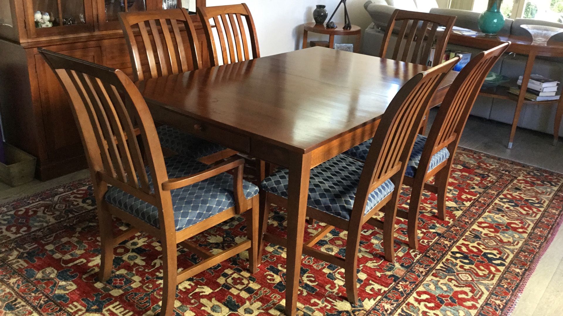 Ethan Allen Dining Table And Chairs