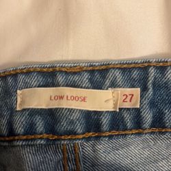 Levi low loose