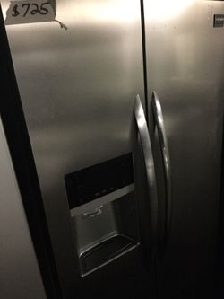 Frigidaire stainless side by side/ one year warranty/ delivery and installation are available