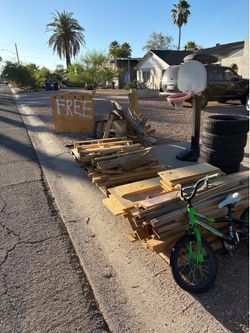 Free Wood. Ply wood scraps, 2x4’s. Firewood scrap