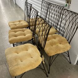 Dining room Table And Six Chairs 