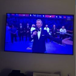 Samsung 75’’ Smart Tv (needs Fix )