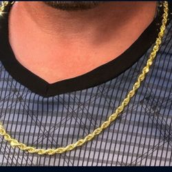 ✨ 14K Yellow Gold Rope Chain Necklace – 26 Inches
