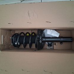 KYB strut assembly part# SR4777