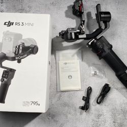 DJI RS 3 Mini, 3-Axis Gimbal Stabilizer for Cameras Canon/Sony/Panasonic/Nikon/Fujifilm