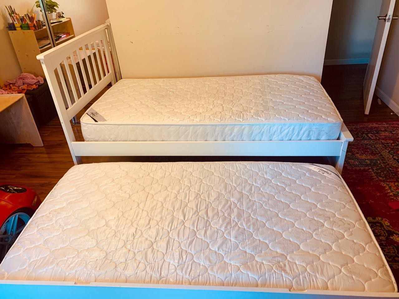 Trundle twin Bed with mattress
