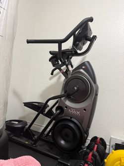 Bowflex  max trainer M9