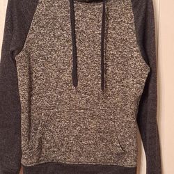 Women's Hoodie Shirt Size Small Rue21 ❤️😍