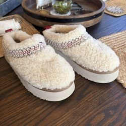 TAZZ PLATFORM UGG braided Women’s Slippers