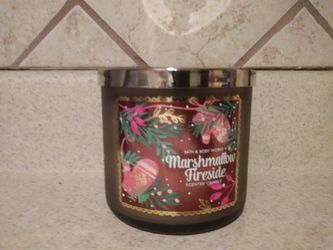 Bath & Body Works Candle