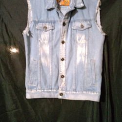 Rolling Paper Brand Distressed Light Wash Denim Blue Jean Vest Jacket.