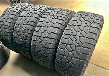 280/60/20 falken vendo un set de llantas usadas excelente condiciones de vida las 4 ✅🤩I am selling a set of used tires, all 4 in excellent living con