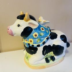 Int'l Art China Cow With Horns Scarf Black & White Ceramic Cookie Jar 10 1/2”