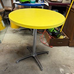 Retro Tables!