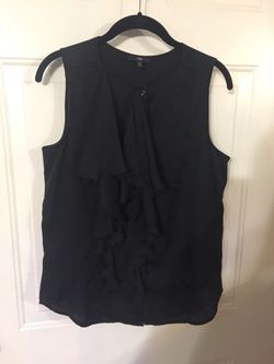 Gap shirt