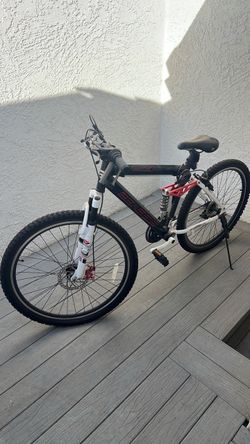 Genesis Bike