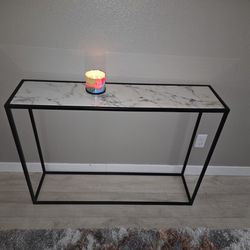 Entryway, Console Table / Black & White Marble