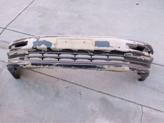 Car front bumper cover