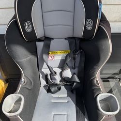 Graco car baby seat