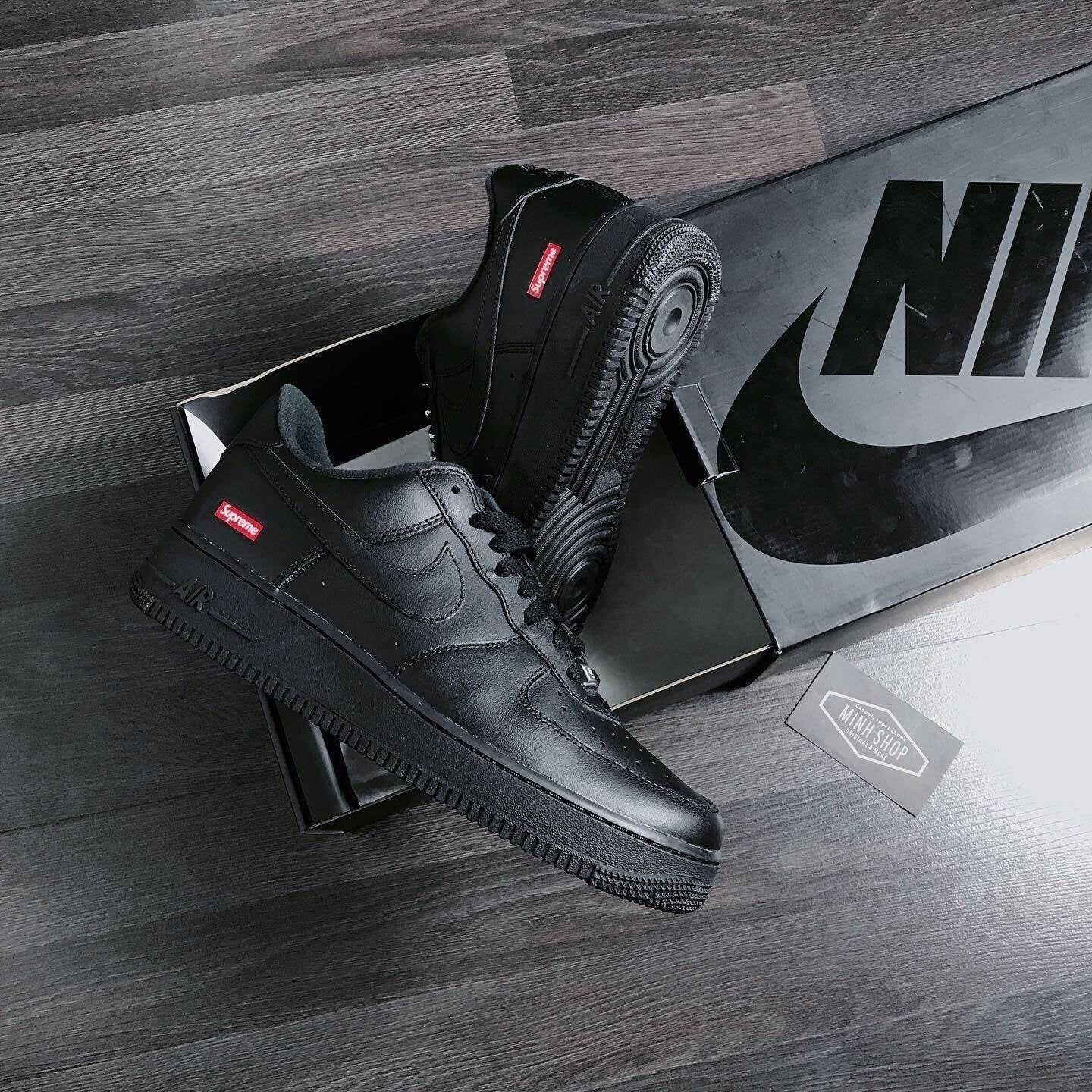 Nike Supreme Air Force Black Size 12