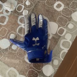 Football gloves