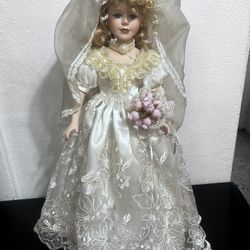 Muñeca Antigua Porcelana Traje Novia 