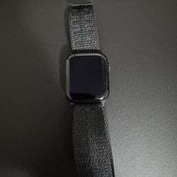 Apple Watch Series 9 GPS + Cellular 45mm Midnight Aluminum Case