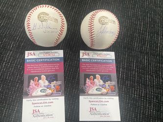 Greg Walker / Jose Contreras Signed 2005 White Sox World Series Baseball Lot